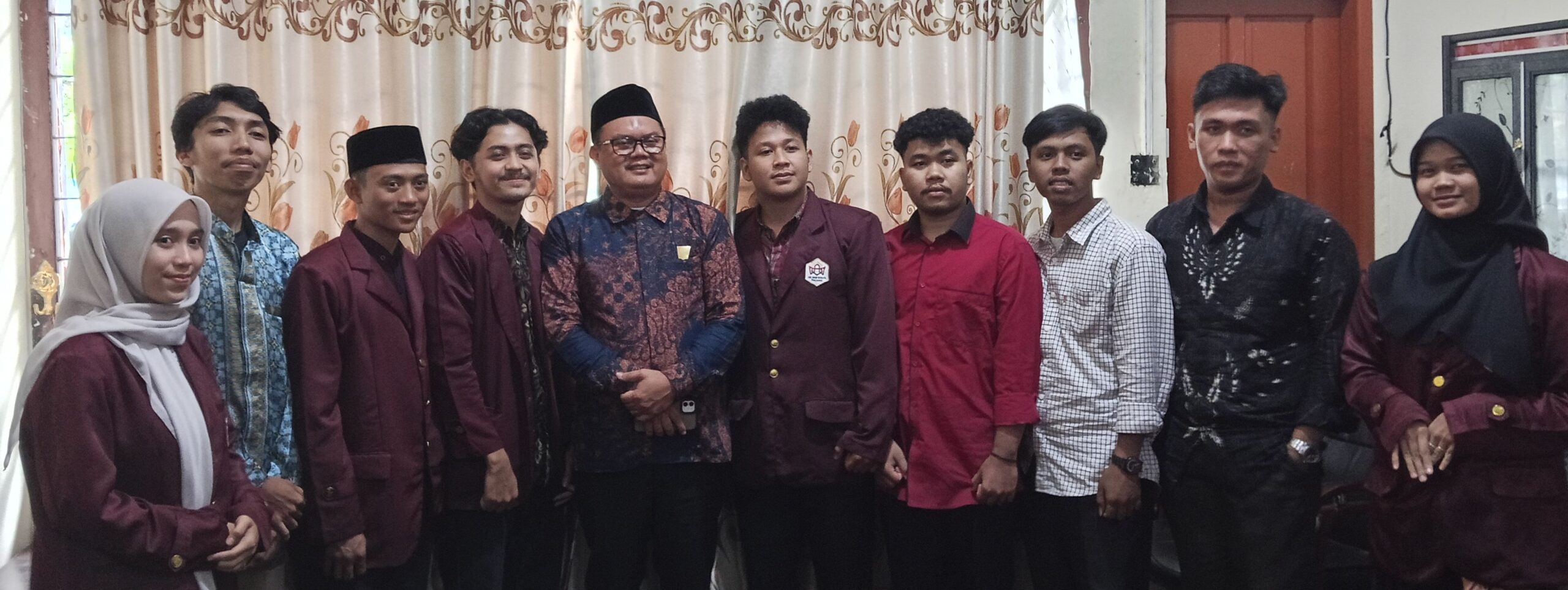 wakil-ketua-dprd-padang-pariaman-terima-audiensi-imapar-uin-ib-padang-bahas-kolaborasi-pembangunan-daerah