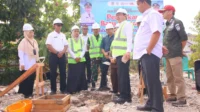 Walikota Payakumbuh Letakkan Batu Pertama Pembangunan Relokasi Puskesmas Parit Rantang