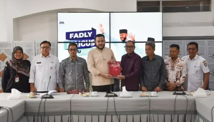 Wali Kota Padang Terima Laporan Tahapan Pemilu dari KPU