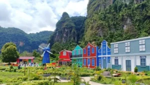 5 Destinasi Wisata yang Wajib Dikunjungi di Sumbar Tahun 2025