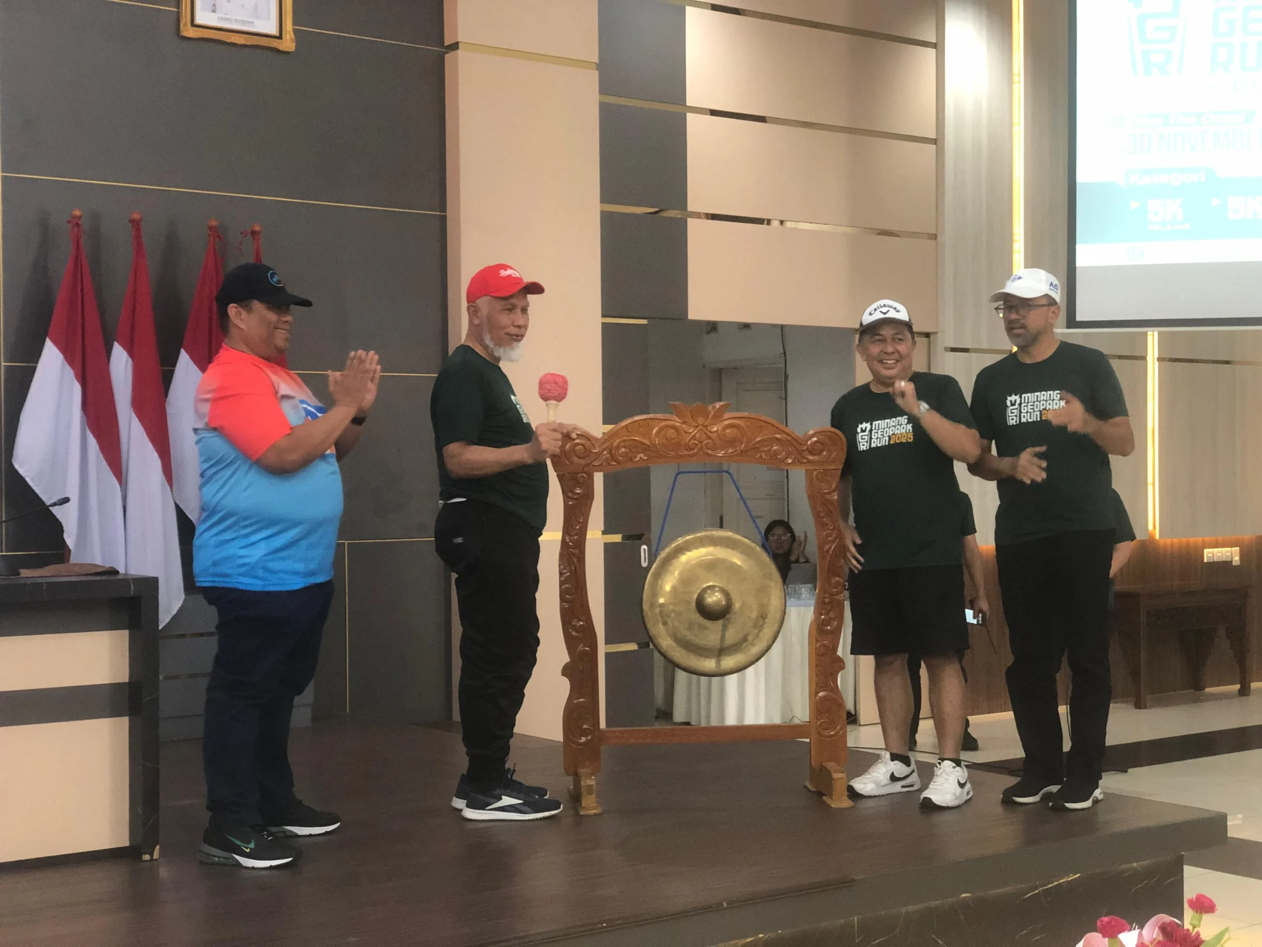 minang-geopark-run-2025-resmi-diluncurkan,-dukung-geopark-sianok-maninjau-menuju-unesco-global-geopark