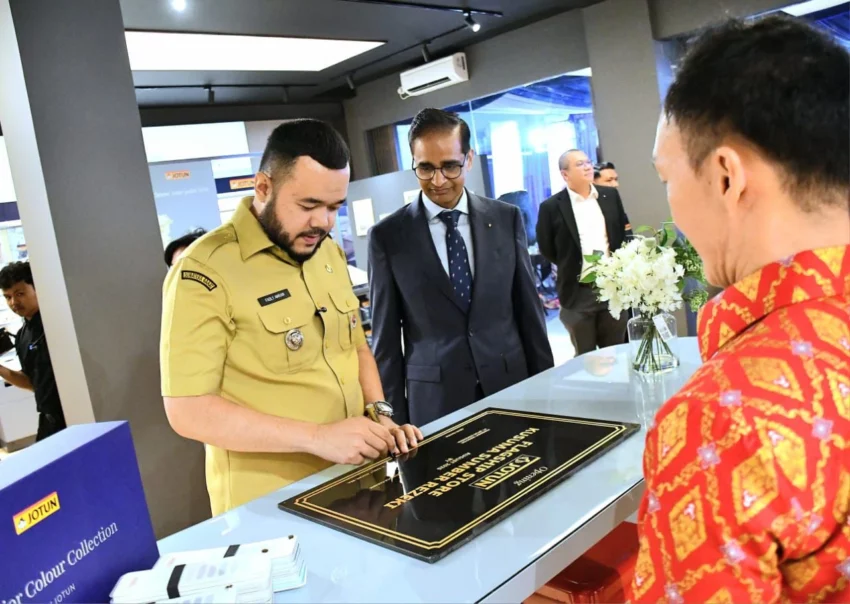 wali-kota-fadly-amran-sambut-positif-investasi-jotun-untuk-pembangunan-kota-padang