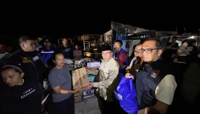 Wawako Padang Sambangi Korban Kebakaran, Salurkan Bantuan Sigap