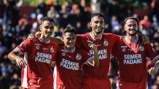 semen-padang-fc-bawa-23-pemain-hadapi-persita-tangerang-di-indomilk-arena