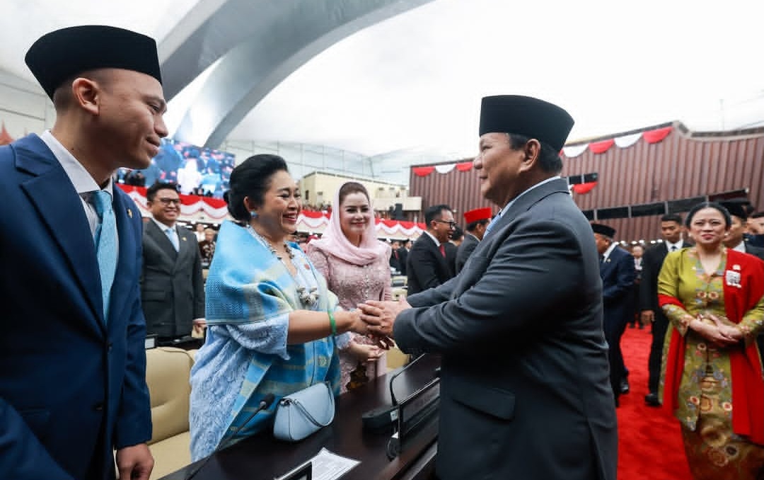 kondisi-tanah-air-memanas,-prabowo-tunda-kunjungan-ke-tiongkok