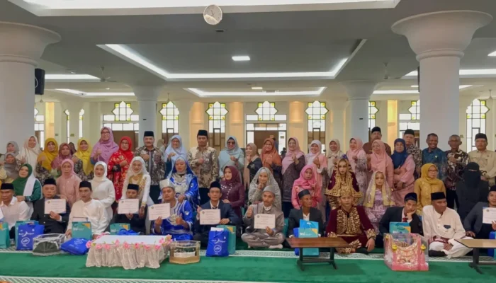 Semarak Nikah Bareng Warnai HJK Padang ke-356