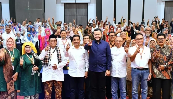 Fadly Amran Ajak Alumni SMPN 2 Padang Sukseskan Program Unggulan Pemko
