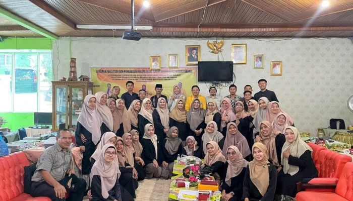 Guru SMAN 1 Sungai Tarab Dibekali ChatGPT, Siap Tingkatkan Produktivitas Akademik