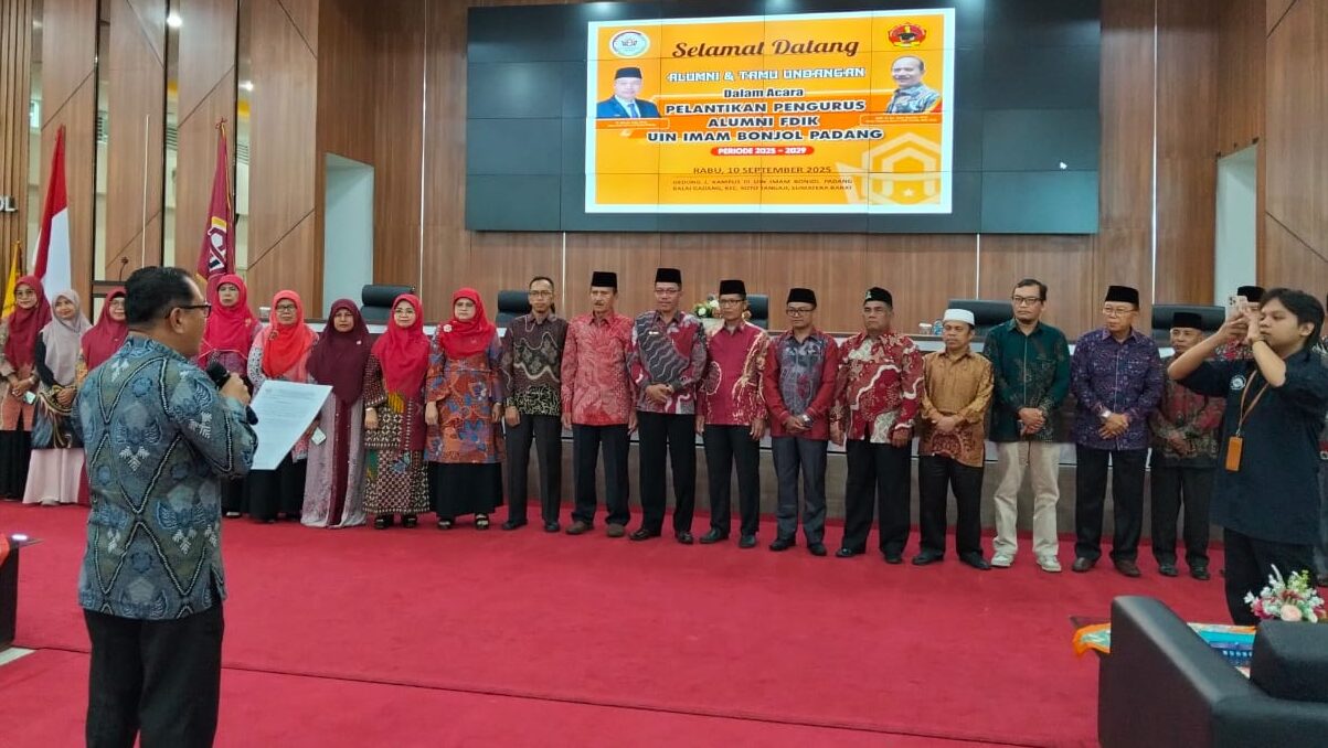 pengurus-alumni-fdik-uin-ib-padang-periode-2025-2029-resmi-dilantik