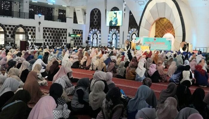 Peringati Maulid Nabi, ASN Pemko Padang Didorong Hidupkan Masjid dan Surau