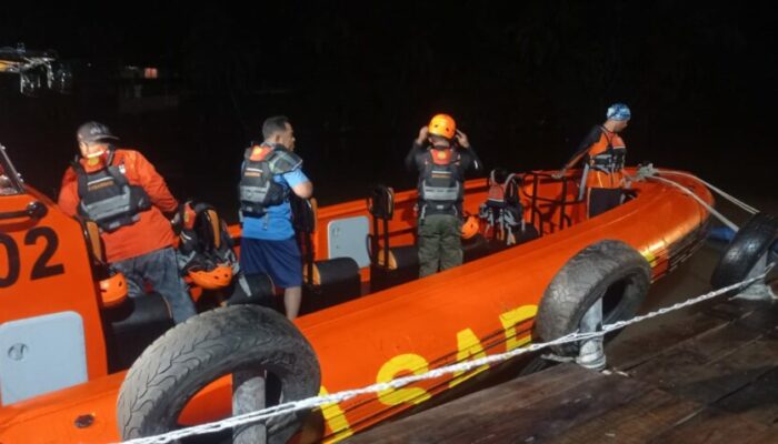 Dua Nelayan Hilang di Perairan Padang, Tim SAR Intensifkan Pencarian