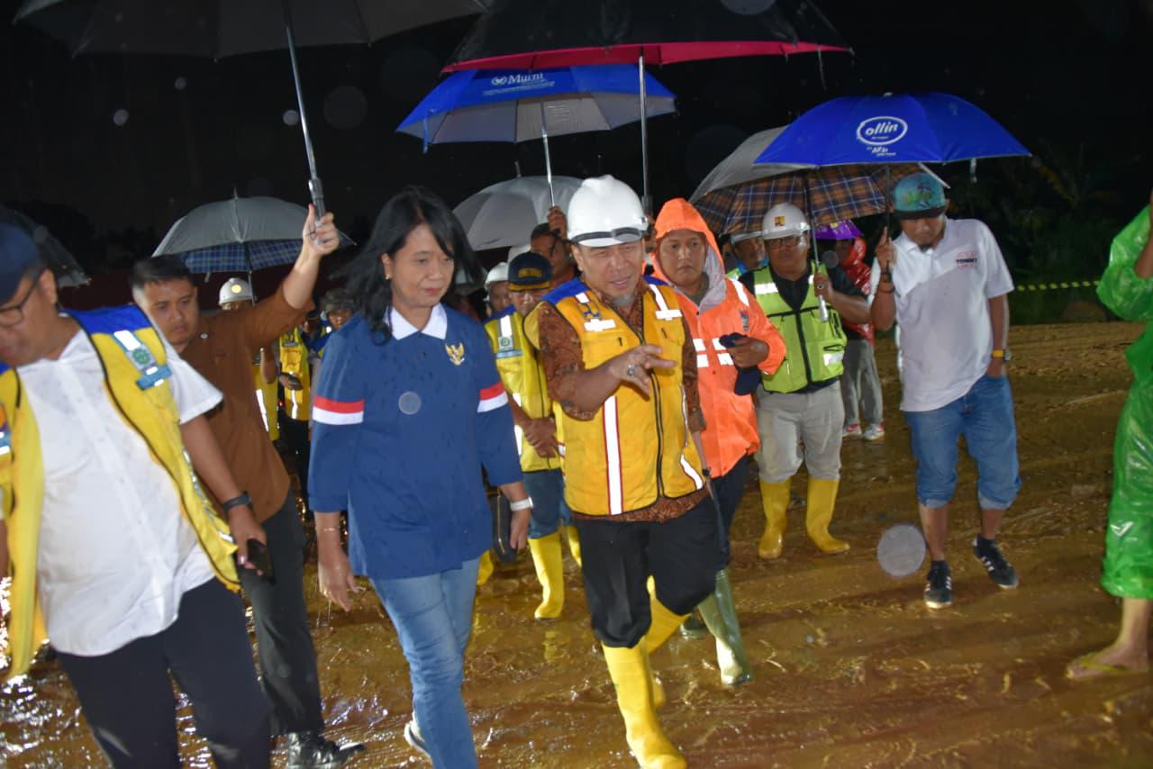 wawako-padang-dampingi-wamen-pu-tinjau-proyek-normalisasi-batang-kandis