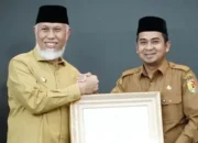 Pemkot Solok Menerima Sertifikat WBTB Indonesia 2024