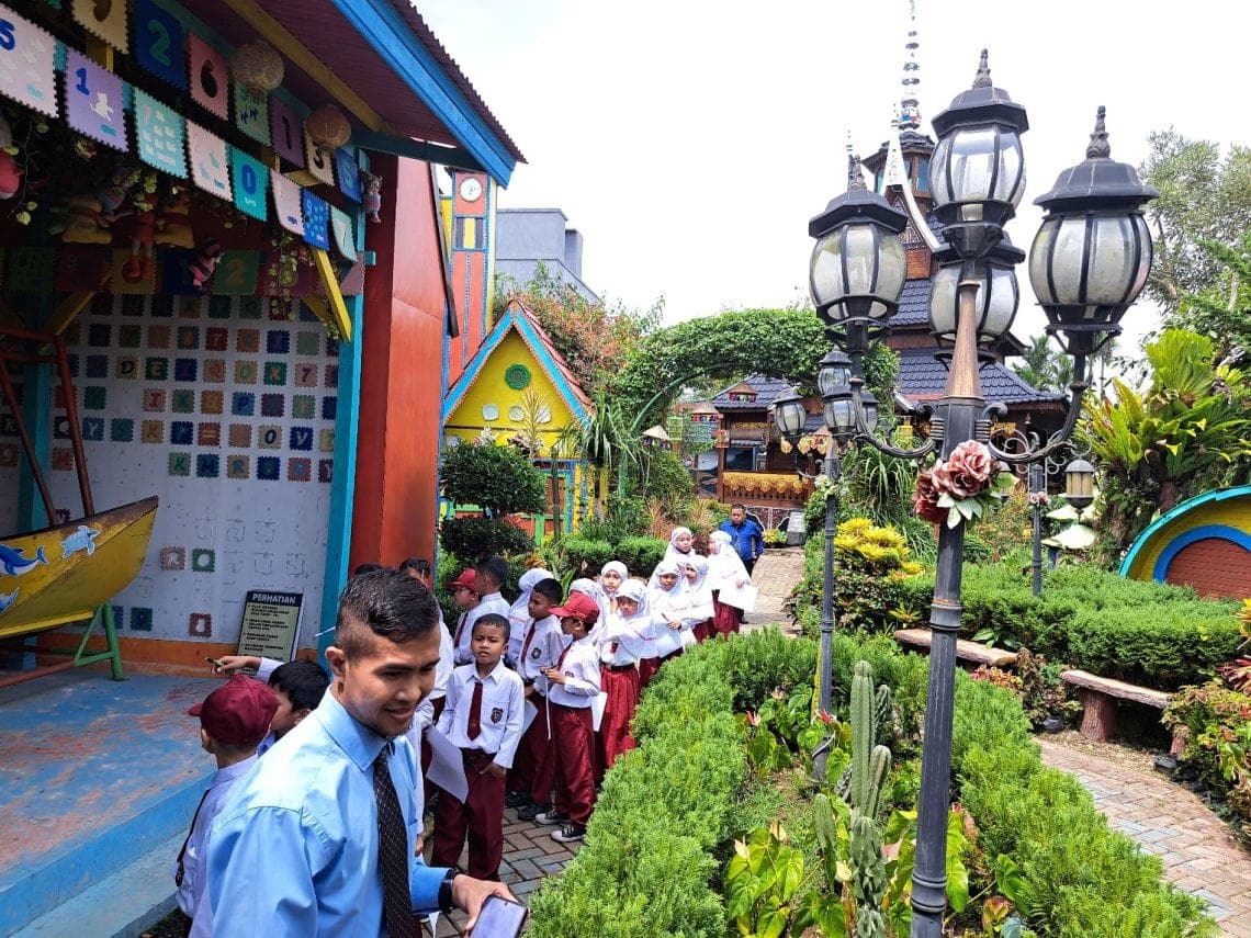 pemko-bukittinggi-kaji-kembali-kebijakan-sekolah-5-hari