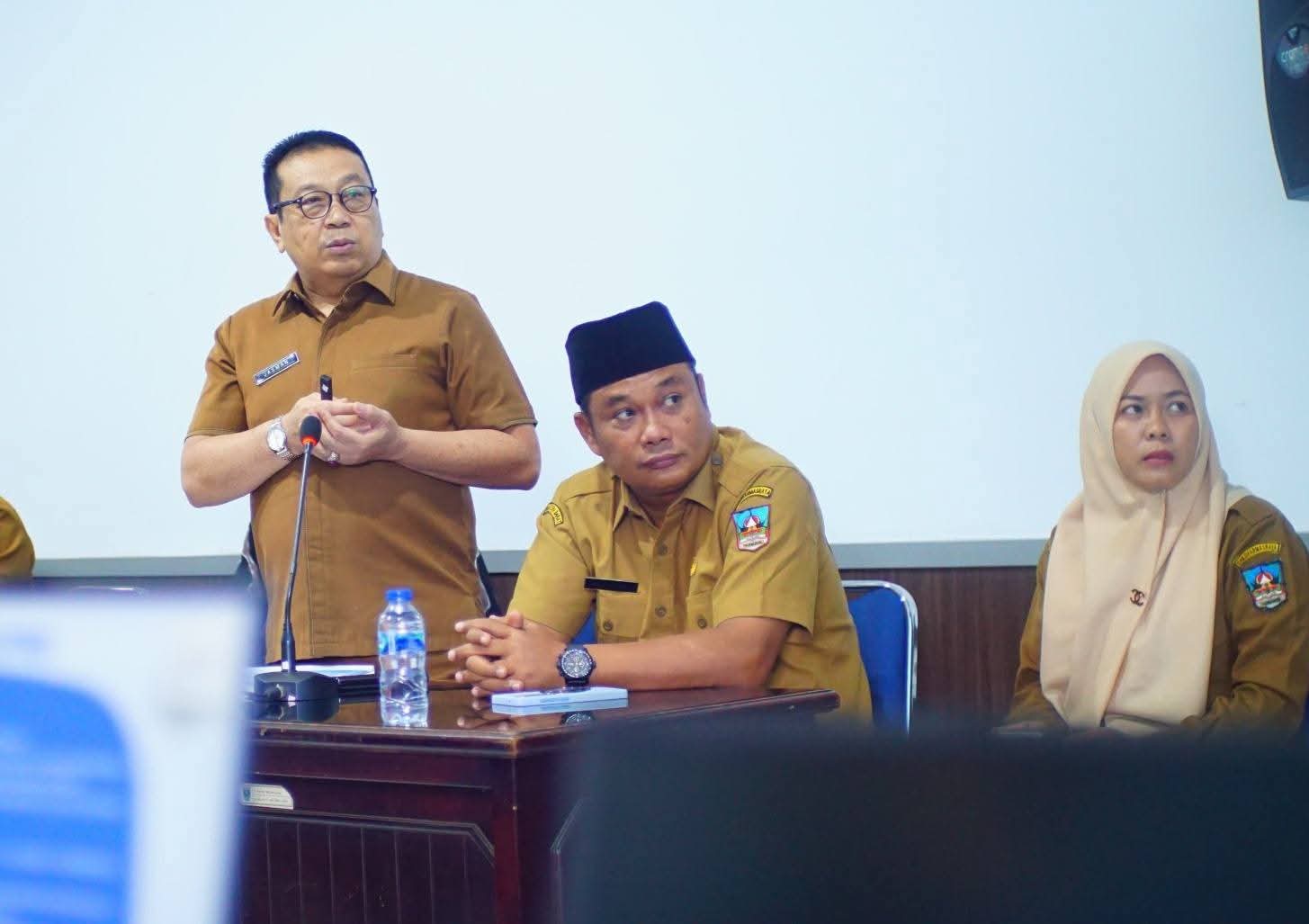 monev-keterbukaan-informasi-publik-2025,-dharmasraya-targetkan-jadi-kabupaten-informatif
