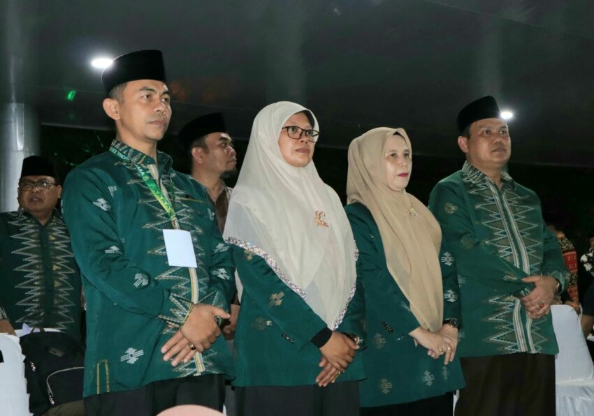 stqh-nasional-ke-28-resmi-dibuka-di-kendari,-kafilah-sumatera-barat-mohon-doa-restu-untuk-raih-prestasi