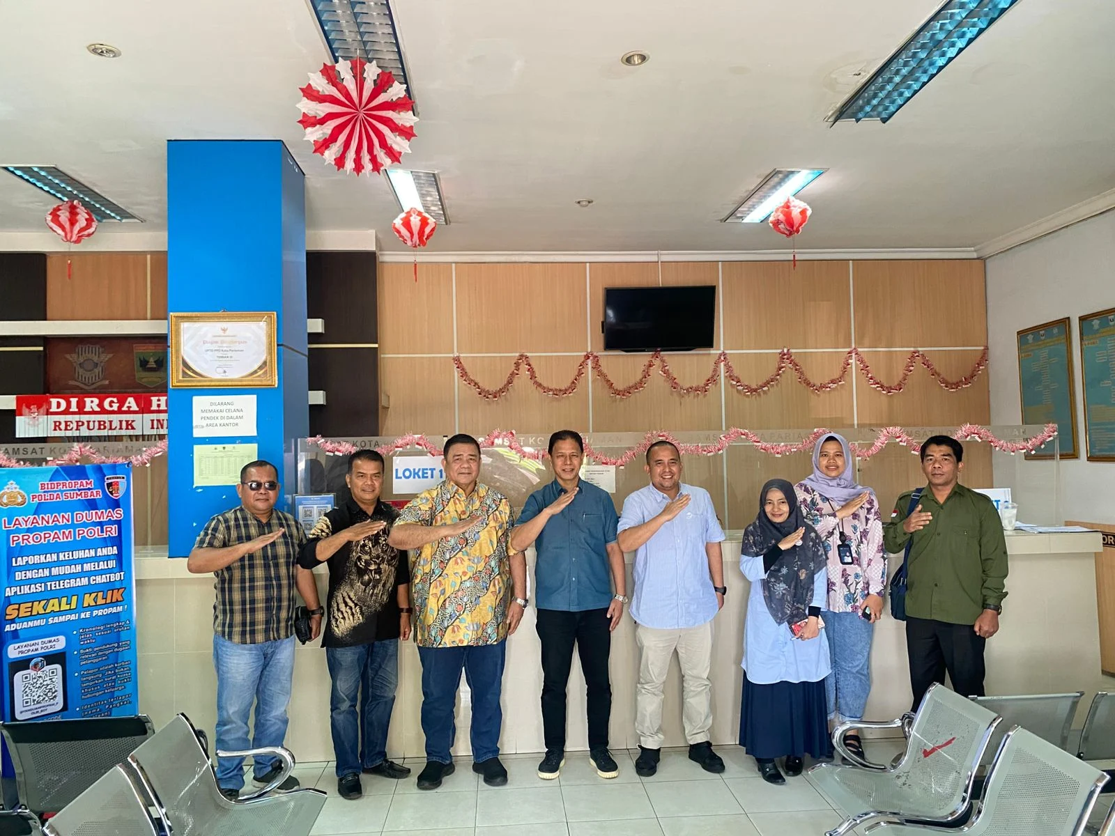 komisi-iii-dprd-sumbar-tinjau-pelayanan-samsat-kota-pariaman,-bahas-strategi-dan-sinergitas-antarinstansi