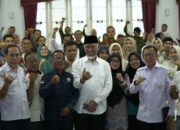 gubernur-mahyeldi-dorong-bum-desa/nagari-berperan-dalam-rantai-pasokan-program-mbg
