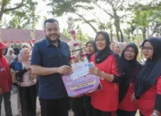 wako-fadly-amran-tutup-turnamen-voli-smpn-28-padang-cup-ix,-apresiasi-semangat-sportivitas-pelajar