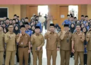 Wako Solok Serahkan 187 SK PPPK