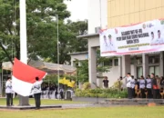 Wawako Elzadaswarman Jadi Pembina Upacara Peringatan HUT ke-80 PGRI dan Hari Guru Nasional di Payakumbuh