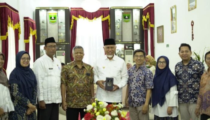 ITB Tingkatkan Kompetensi Guru di Mentawai