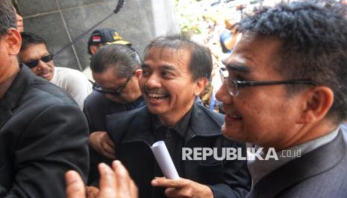 Polda Metro Cecar Roy Suryo dengan 134 Pertanyaan Terkait Ijazah Jokowi