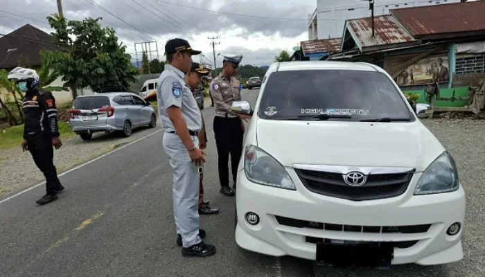 Jasa Raharja Sumbar dan Polres Solsel Gelar Operasi Gabungan di Sungai Lambai
