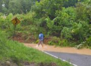 update-longsor-hari-ini,-jalan-bukittinggi-medan-kembali-terputus