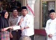 Pemko Solok Salurkan Bantuan Untuk 264 Rumah Terdampak Angin Badai