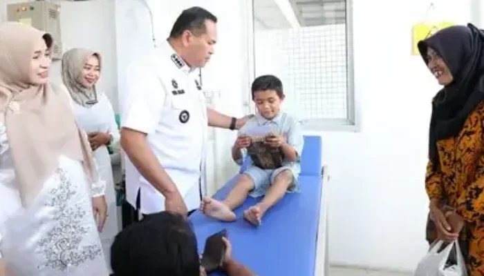 Pemko Pariaman Gelar Sunatan Massal Gratis, Bantu 100 Anak dari Keluarga Kurang Mampu