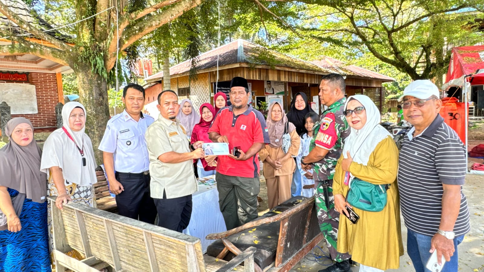 dprd-padang-prioritaskan-hunian-sementara-untuk-penyintas-banjir-bandang
