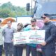 solidaritas-sumbar:-dharmasraya-peduli-salurkan-bantuan-2,5-ton-beras-dan-rp100-juta-ke-tanah-datar