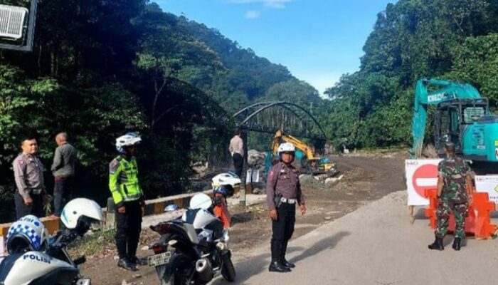 Uji Coba! Sepeda Motor Kembali Lintasi Lembah Anai dengan Jadwal Terbatas