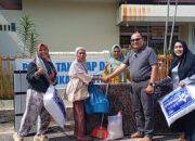 Ikasmantri Padang Pulihkan Rumah, Salurkan Bantuan Pascabanjir Bandang