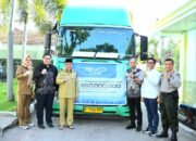 BYD Ulurkan Tangan, Kirim Bantuan Mie untuk Padang