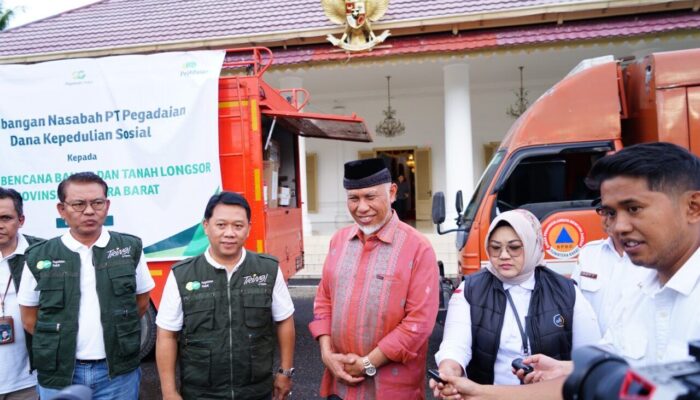 Pegadaian Salurkan Bantuan Rp680 Juta untuk Korban Banjir Sumbar