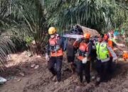 warga-yang-hanyut-di-sungai-batang-pasaman-ditemukan-meninggal-dunia