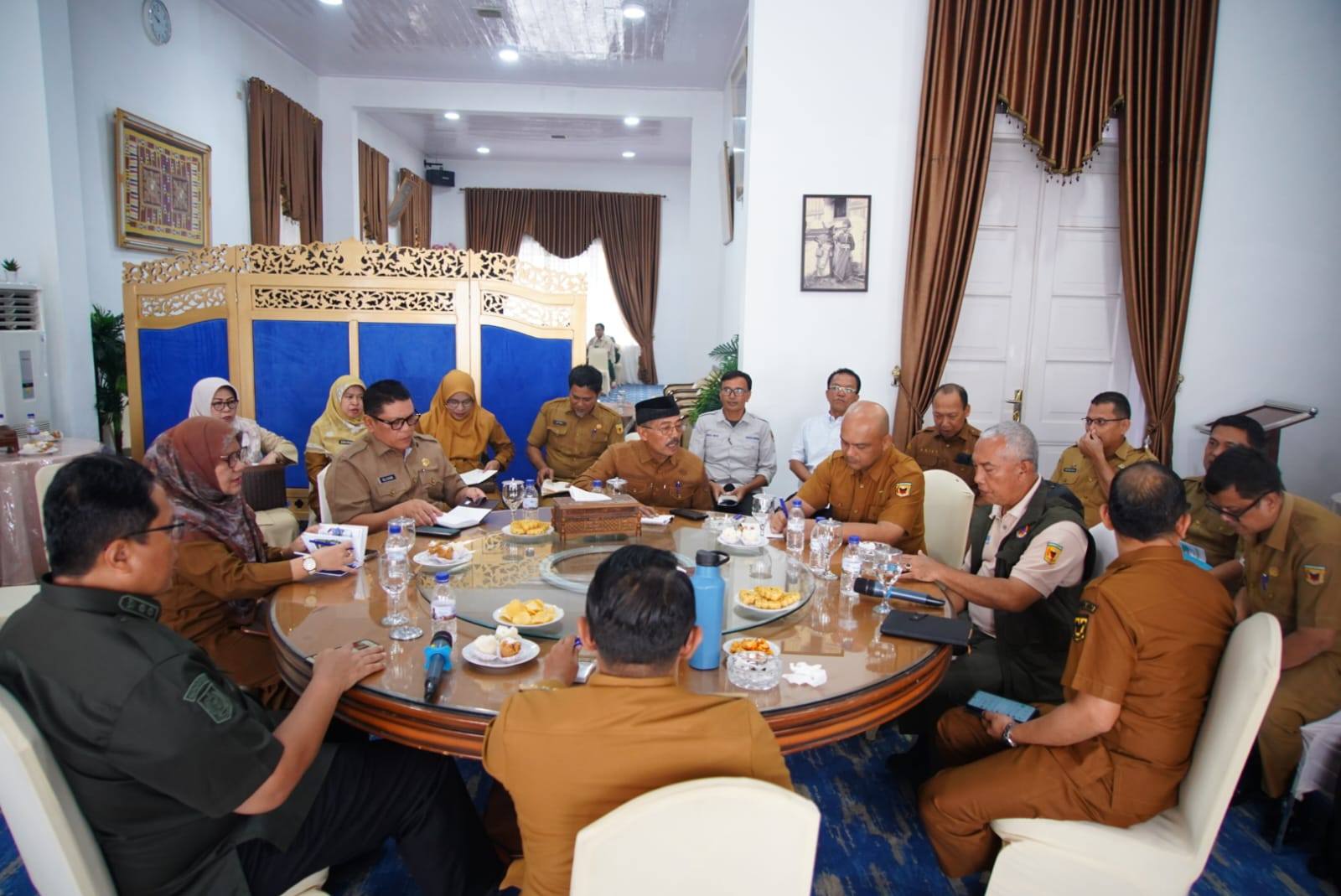 rakor-terbatas-penanganan-bencana,-huntara-jadi-perhatian-utama-pemkab-tanah-datar