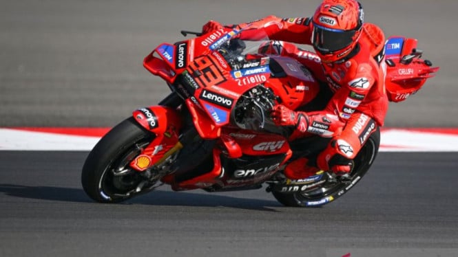 tiga-bulan-menepi,-marc-marquez-siap-naik-motor-lagi-usai-cedera-parah-di-mandalika