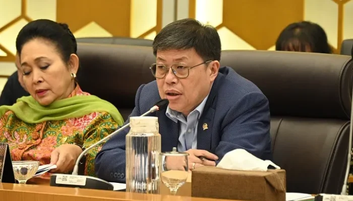 DPR Minta Pemerintah Samakan Perlakuan Angkutan Pupuk Subsidi dengan BBM di Wilayah Bencana
