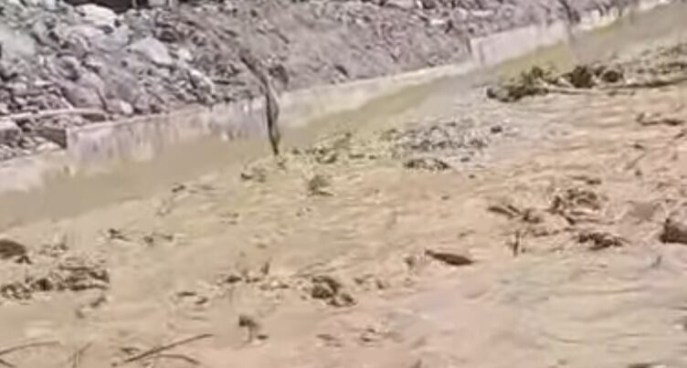 aneh,-cuaca-panas-tapi-banjir-bandang-terjadi-di-maninjau