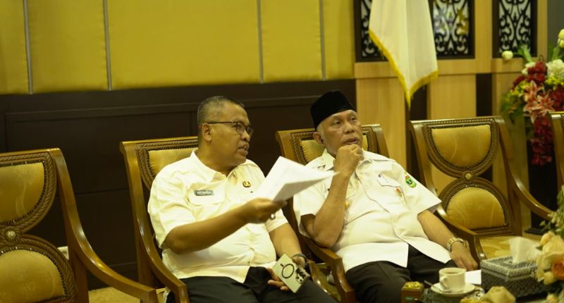 mendagri-apresiasi-kinerja-pemprov-sumbar-dalam-penanganan-bencana-–-pengelolaan-apbd
