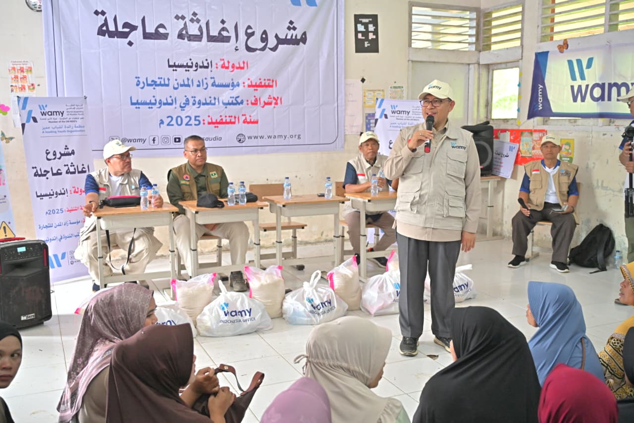 world-assembly-of-muslim-youth-turun-langsung-bantu-korban-bencana-sumbar