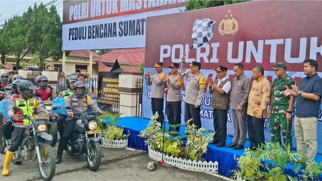 dukung-pemulihan-pascabencana-di-sumbar:-wakapolri-lepas-50-ton-logistik-dan-ratusan-personel-ke-jalur-terisolir