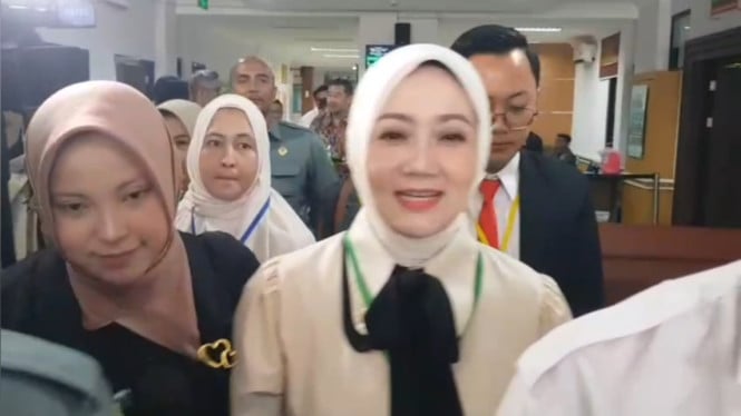 sidang-gugatan-cerai,-atalia-praratya-hadirkan-dua-saksi