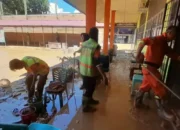 Petugas Fokus Pulihkan Lingkungan Padang Pasca Banjir Meluas