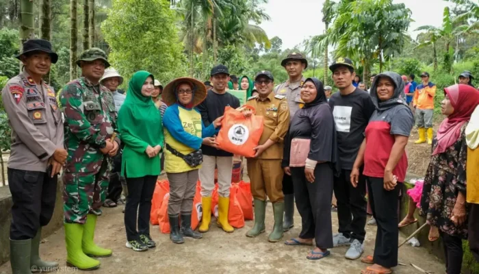 Pemkab Tanah Datar Usulkan Pembangunan 552 Huntara untuk Korban Bencana