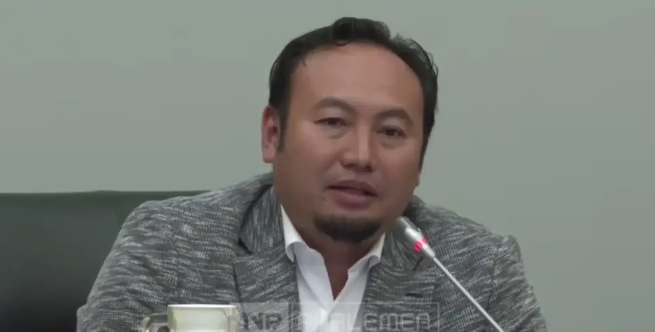 Anggota Komisi IV DPR RI Rahmat Saleh saat RDP dengan Kementerian Kehutanan, Kamis (4/12/2025). Foto : Istimewa