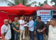 JPS Sumbar Bergerak Serahkan Bantuan Korban Bencana di Padang Pariaman